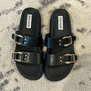 Steve Madden size 8 sandals